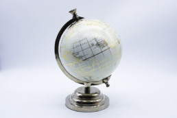 Mappamondo planisfero bianco